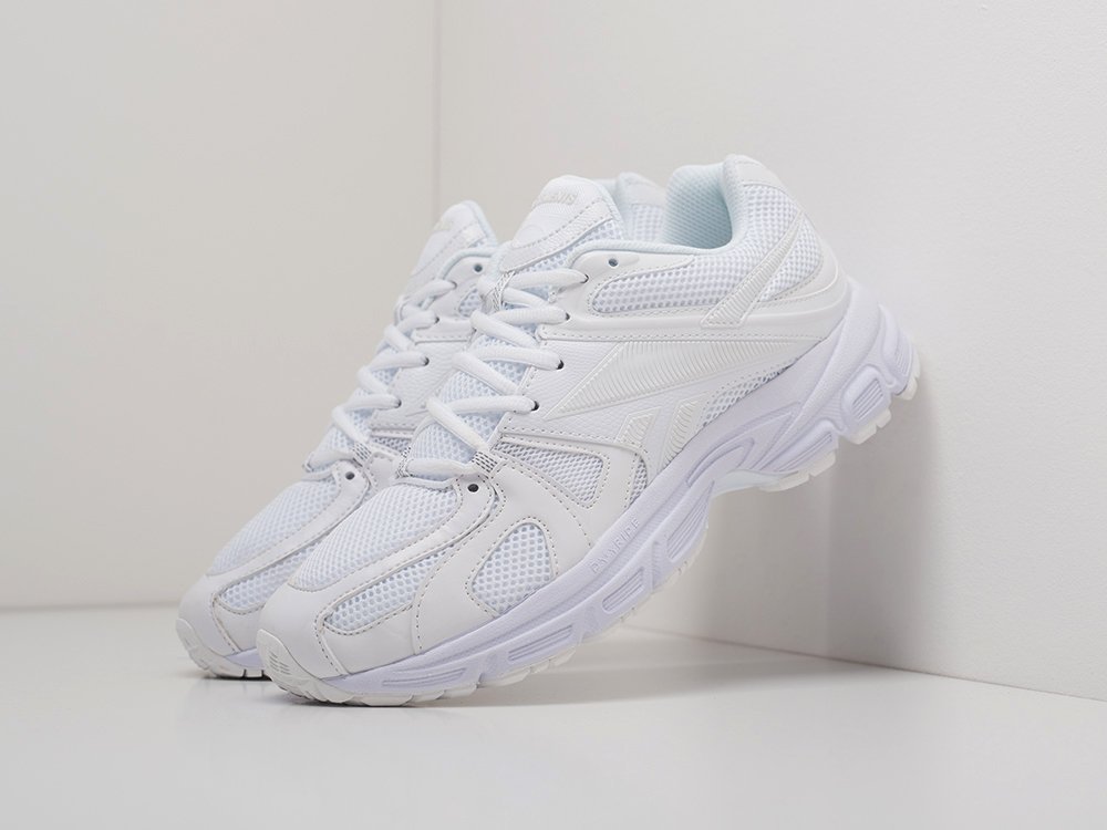 vetements reebok runner 200